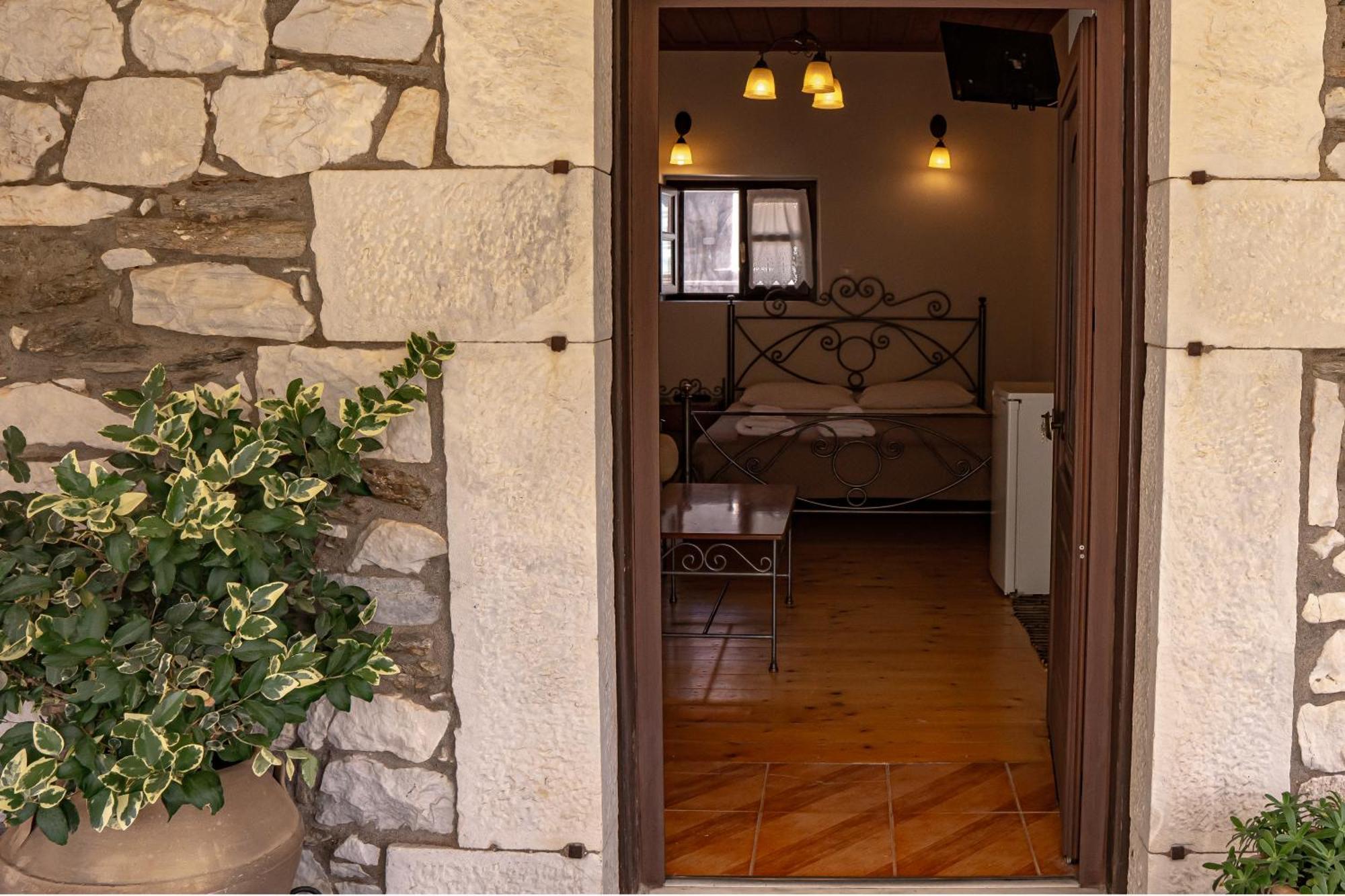 Tholos Ano Dholiana Exterior photo